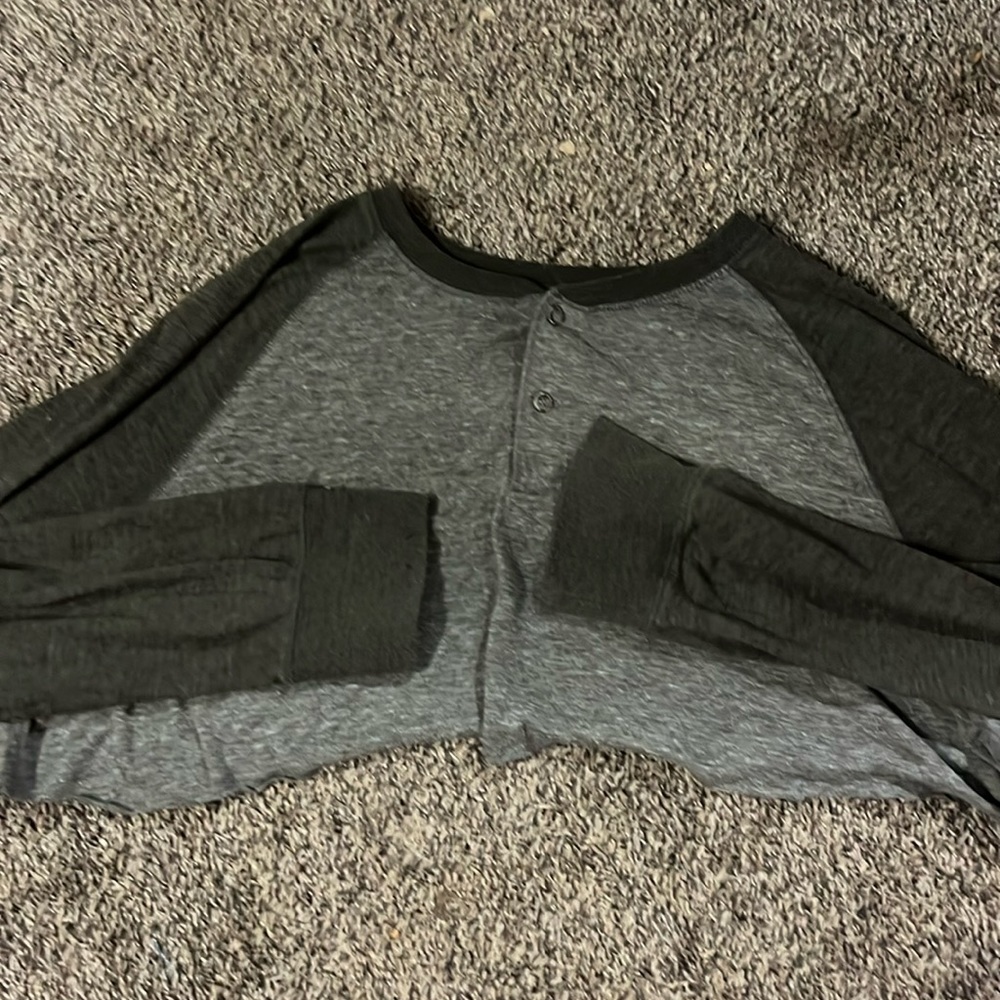 Green and gray Eddie Bauer cut/cropped long sleeve shirt
